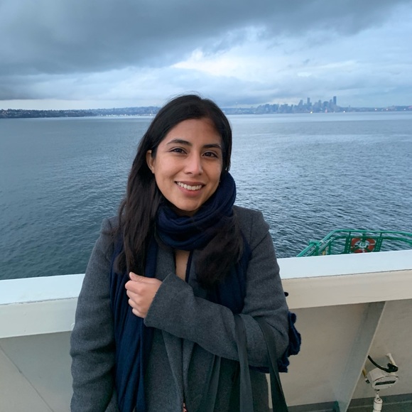 Meet your Posher, Gissel - Picture 3 of 4